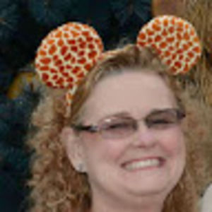 Meet your Posher, Delinda